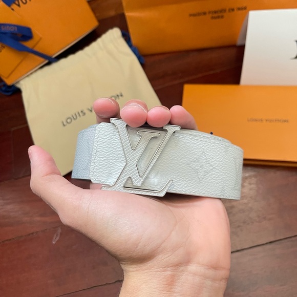 Louis Vuitton belt - Picture 2 of 7